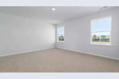 1532 Hamilton Hills Drive, Greensboro, NC 27406 - Photo 19