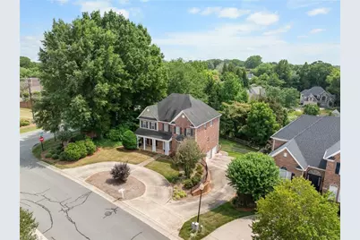 3900 Windsor Place Drive, Winston-Salem, NC 27106 - Photo 3