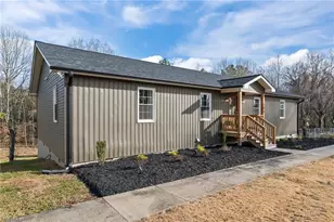 203 Church Street S, Stoneville, NC 27048 - Photo 3