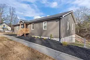 203 Church Street S, Stoneville, NC 27048 - Photo 3