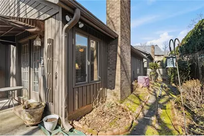 406 Chadbourne Court, Winston-Salem, NC 27104 - Photo 29