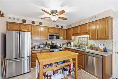 406 Chadbourne Court, Winston-Salem, NC 27104 - Photo 7