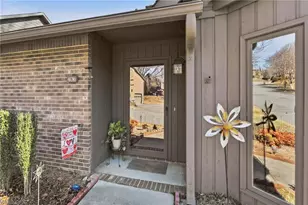 406 Chadbourne Ct, Winston-Salem, NC 27104 - Photo 3