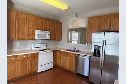 302 Brittany Way, Archdale, NC 27263 - Photo 3