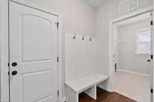 808 Blue Moon Ct, Greensboro, NC 27455 - Photo 7