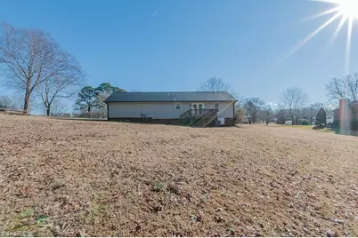 180 Foxcroft Drive, Lexington, NC 27292 - Photo 39