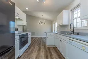 180 Foxcroft Dr, Lexington, NC 27292 - Photo 19