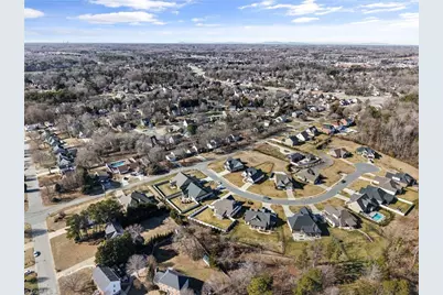 3912 Wynne Brook Court, High Point, NC 27265 - Photo 47