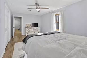 5211 Forest Oaks Dr, Greensboro, NC 27406 - Photo 21