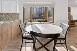 5211 Forest Oaks Dr, Greensboro, NC 27406 - Photo 7