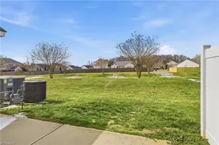 7344 Garett Park Dr, Whitsett, NC 27377 - Photo 21