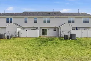 7344 Garett Park Dr, Whitsett, NC 27377 - Photo 23