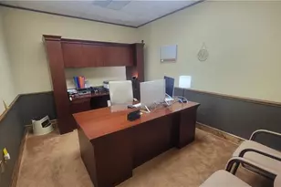 603 F Eastchester Dr, High Point, NC 27262 - Photo 9