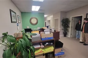 603 D Eastchester Dr, High Point, NC 27262 - Photo 5