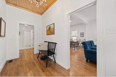 1004 Albert Street, Winston-Salem, NC 27101 - Photo 9