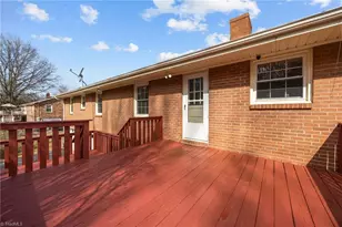 1022 Pine Knolls Rd, Kernersville, NC 27284 - Photo 23