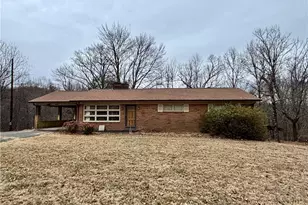 4140 Westfield Rd, Mount Airy, NC 27030 - Photo 1