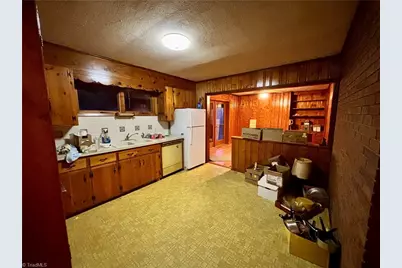 4140 Westfield Road, Mount Airy, NC 27030 - Photo 7