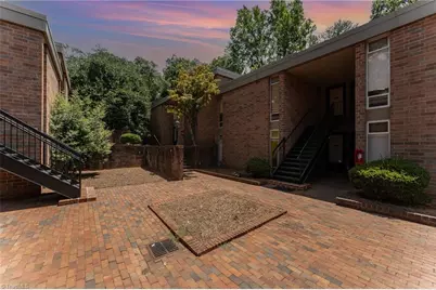 1757 S Hawthorne Road, Winston-Salem, NC 27103 - Photo 15