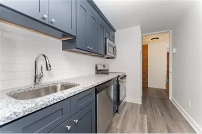 1757 S Hawthorne Road, Winston-Salem, NC 27103 - Photo 7