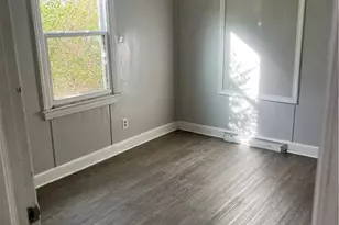 1002 English St, Greensboro, NC 27401 - Photo 3