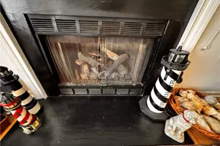 7 Crestbrook Ct, Greensboro, NC 27455 - Photo 7