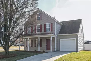 809 Nestleway Dr, Greensboro, NC 27406 - Photo 1