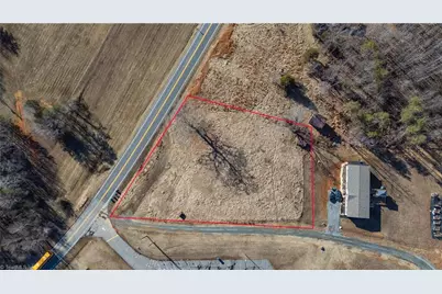 8120 Nc Highway 704, Madison, NC 27025 - Photo 3