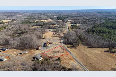 8120 Nc Highway 704, Madison, NC 27025 - Photo 5