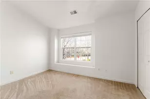 2664 Halle Ann Cir, Winston-Salem, NC 27103 - Photo 15