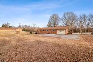 120 McCoy Rd, Reidsville, NC 27320 - Photo 25