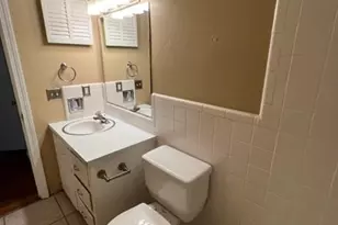 2041 S Hawthorne Rd, Winston-Salem, NC 27103 - Photo 13