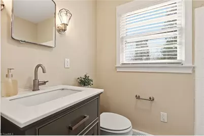 2312 Albright Drive, Greensboro, NC 27408 - Photo 31