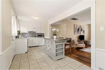 2312 Albright Drive, Greensboro, NC 27408 - Photo 11