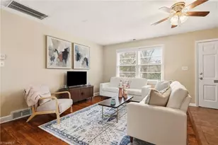 2312 Albright Dr, Greensboro, NC 27408 - Photo 7