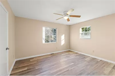 415 Long Street, Greensboro, NC 27406 - Photo 17