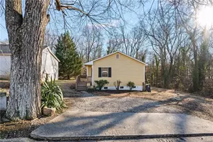 415 Long St, Greensboro, NC 27406 - Photo 43