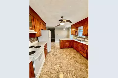 1105 Springfield Road, High Point, NC 27263 - Photo 9