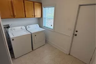 2439 Cherokee Ln, Winston-Salem, NC 27103 - Photo 11