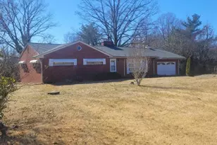 420 Linville Rd, Kernersville, NC 27284 - Photo 1