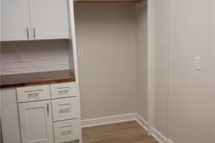 2821 Bleeker Sq, Winston-Salem, NC 27106 - Photo 3