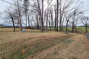 1300 Briarwood Terrace, Salisbury, NC 28147 - Photo 9