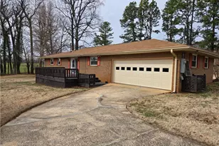 1300 Briarwood Terrace, Salisbury, NC 28147 - Photo 3