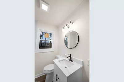 1422 Valley Ridge Drive, High Point, NC 27127 - Photo 9