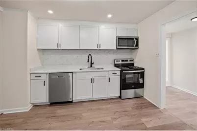 1422 Valley Ridge Drive, High Point, NC 27127 - Photo 13