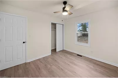 1422 Valley Ridge Drive, High Point, NC 27127 - Photo 11