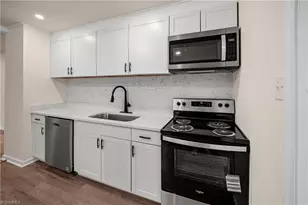 1422 Valley Ridge Dr, High Point, NC 27260 - Photo 15