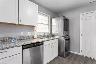 404 Homestead Dr, Gibsonville, NC 27249 - Photo 9