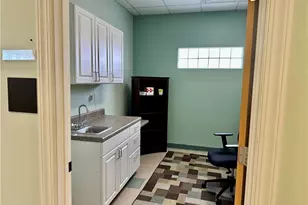 527 W Park Cir, North Wilkesboro, NC 28659 - Photo 15