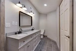 4246 Compton Dr, Winston-Salem, NC 27107 - Photo 9